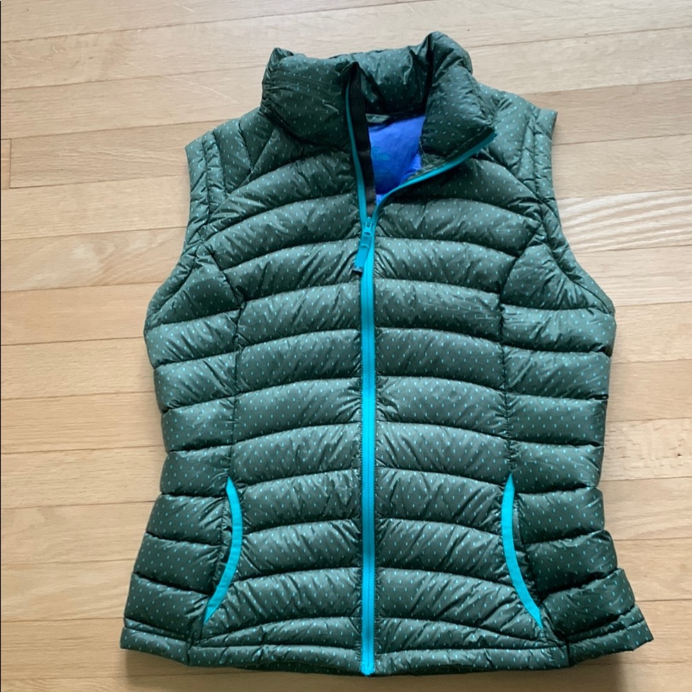Prana Green Puffer Vest